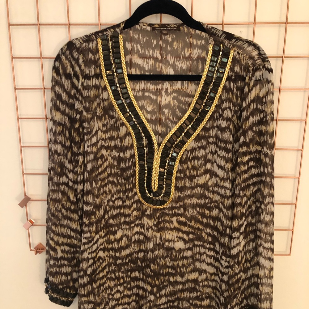 Beautiful Adrienne Vittadini blouse